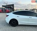 Білий Тесла Модель 3, об'ємом двигуна 0 л та пробігом 180 тис. км за 18800 $, фото 15 на Automoto.ua