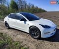 Білий Тесла Модель 3, об'ємом двигуна 0 л та пробігом 68 тис. км за 19200 $, фото 8 на Automoto.ua