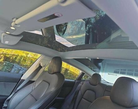 Білий Тесла Модель 3, об'ємом двигуна 0 л та пробігом 97 тис. км за 15500 $, фото 6 на Automoto.ua