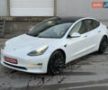 Белый Тесла Модель 3, объемом двигателя 0 л и пробегом 92 тыс. км за 21900 $, фото 2 на Automoto.ua