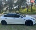Белый Тесла Модель 3, объемом двигателя 0 л и пробегом 76 тыс. км за 21900 $, фото 13 на Automoto.ua