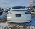 Білий Тесла Модель 3, об'ємом двигуна 0 л та пробігом 55 тис. км за 4900 $, фото 5 на Automoto.ua