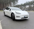Білий Тесла Модель 3, об'ємом двигуна 0 л та пробігом 119 тис. км за 20800 $, фото 1 на Automoto.ua
