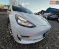 Білий Тесла Модель 3, об'ємом двигуна 0 л та пробігом 100 тис. км за 20799 $, фото 55 на Automoto.ua