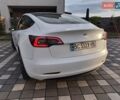 Белый Тесла Модель 3, объемом двигателя 0 л и пробегом 105 тыс. км за 16950 $, фото 23 на Automoto.ua
