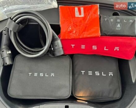 Белый Тесла Модель 3, объемом двигателя 0 л и пробегом 45 тыс. км за 29000 $, фото 18 на Automoto.ua