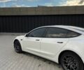Белый Тесла Модель 3, объемом двигателя 0 л и пробегом 265 тыс. км за 13500 $, фото 5 на Automoto.ua