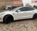 Белый Тесла Модель 3, объемом двигателя 0 л и пробегом 134 тыс. км за 19500 $, фото 3 на Automoto.ua