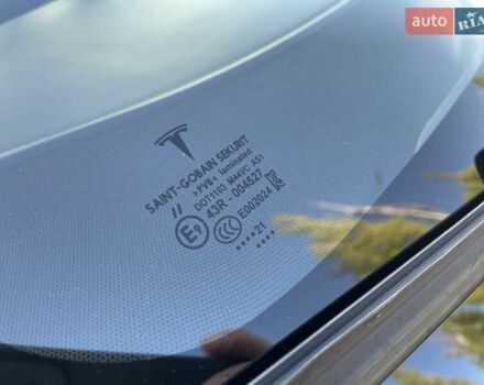 Білий Тесла Модель 3, об'ємом двигуна 0 л та пробігом 37 тис. км за 22999 $, фото 38 на Automoto.ua