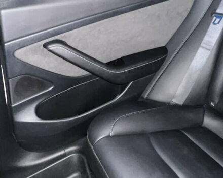 Білий Тесла Модель 3, об'ємом двигуна 0 л та пробігом 181 тис. км за 19000 $, фото 10 на Automoto.ua