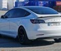 Білий Тесла Модель 3, об'ємом двигуна 0 л та пробігом 70 тис. км за 23500 $, фото 2 на Automoto.ua