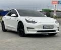Білий Тесла Модель 3, об'ємом двигуна 0 л та пробігом 91 тис. км за 18500 $, фото 2 на Automoto.ua