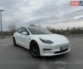 Білий Тесла Модель 3, об'ємом двигуна 0 л та пробігом 81 тис. км за 17500 $, фото 2 на Automoto.ua