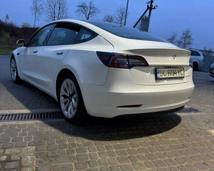 Белый Тесла Модель 3, объемом двигателя 0 л и пробегом 91 тыс. км за 22100 $, фото 5 на Automoto.ua