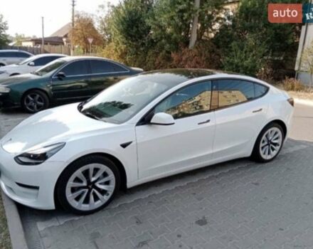 Білий Тесла Модель 3, об'ємом двигуна 0 л та пробігом 175 тис. км за 18500 $, фото 1 на Automoto.ua