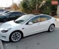 Білий Тесла Модель 3, об'ємом двигуна 0 л та пробігом 175 тис. км за 18500 $, фото 1 на Automoto.ua