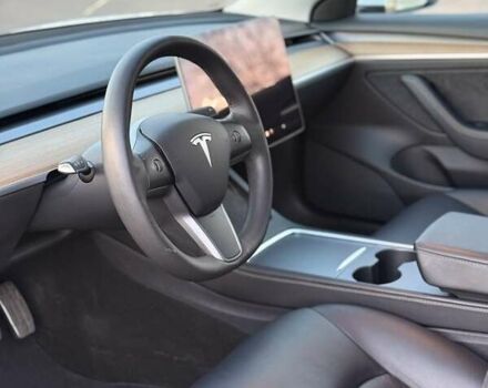 Белый Тесла Модель 3, объемом двигателя 0 л и пробегом 266 тыс. км за 13900 $, фото 7 на Automoto.ua