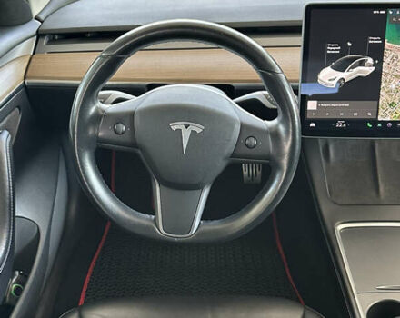 Тесла Модель 3 2021 у Одесі на Automoto.ua Білий Тесла Модель 3, об'ємом двигуна 0 л та пробігом 98 тис. км за 17800 $, фото 43 на Automoto.ua