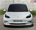 Белый Тесла Модель 3, объемом двигателя 0 л и пробегом 102 тыс. км за 14500 $, фото 1 на Automoto.ua