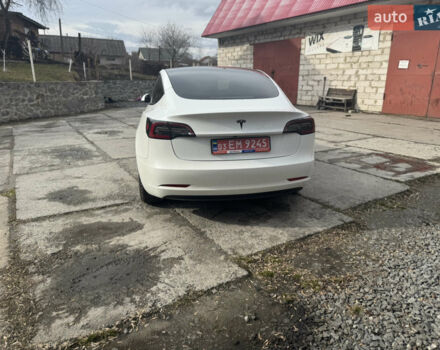 Білий Тесла Модель 3, об'ємом двигуна 0 л та пробігом 44 тис. км за 18000 $, фото 4 на Automoto.ua