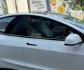 Білий Тесла Модель 3, об'ємом двигуна 0 л та пробігом 75 тис. км за 15500 $, фото 2 на Automoto.ua