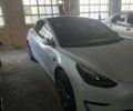 Білий Тесла Модель 3, об'ємом двигуна 0 л та пробігом 99 тис. км за 15500 $, фото 10 на Automoto.ua
