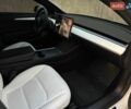 Білий Тесла Модель 3, об'ємом двигуна 0 л та пробігом 62 тис. км за 18500 $, фото 31 на Automoto.ua