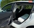 Белый Тесла Модель 3, объемом двигателя 0 л и пробегом 57 тыс. км за 24999 $, фото 10 на Automoto.ua