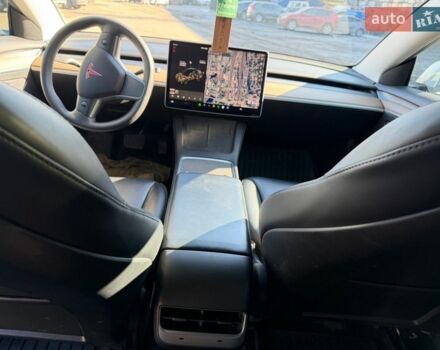 Белый Тесла Модель 3, объемом двигателя 0 л и пробегом 82 тыс. км за 19999 $, фото 15 на Automoto.ua