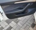 Белый Тесла Модель 3, объемом двигателя 0 л и пробегом 73 тыс. км за 19500 $, фото 40 на Automoto.ua
