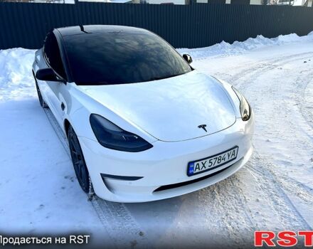 Білий Тесла Модель 3, об'ємом двигуна 0 л та пробігом 6500 тис. км за 16800 $, фото 1 на Automoto.ua