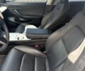 Білий Тесла Модель 3, об'ємом двигуна 0 л та пробігом 117 тис. км за 17800 $, фото 4 на Automoto.ua