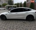 Білий Тесла Модель 3, об'ємом двигуна 0 л та пробігом 104 тис. км за 16500 $, фото 7 на Automoto.ua