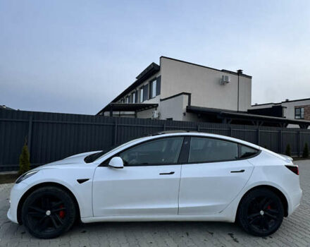 Белый Тесла Модель 3, объемом двигателя 0 л и пробегом 230 тыс. км за 18300 $, фото 2 на Automoto.ua