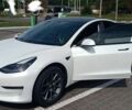 Белый Тесла Модель 3, объемом двигателя 0 л и пробегом 86 тыс. км за 20000 $, фото 2 на Automoto.ua