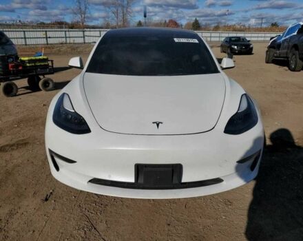 Белый Тесла Модель 3, объемом двигателя 0 л и пробегом 51 тыс. км за 5100 $, фото 4 на Automoto.ua