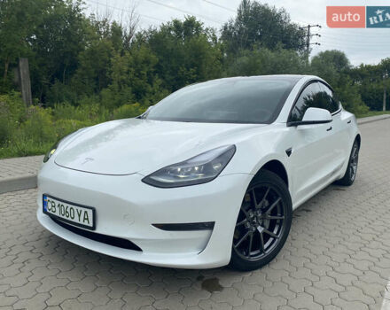 Білий Тесла Модель 3, об'ємом двигуна 0 л та пробігом 44 тис. км за 21900 $, фото 23 на Automoto.ua