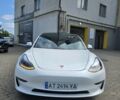 Белый Тесла Модель 3, объемом двигателя 0 л и пробегом 56 тыс. км за 22000 $, фото 2 на Automoto.ua