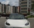 Білий Тесла Модель 3, об'ємом двигуна 0 л та пробігом 86 тис. км за 25000 $, фото 11 на Automoto.ua