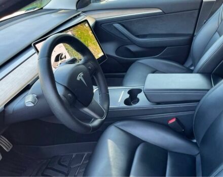 Білий Тесла Модель 3, об'ємом двигуна 0 л та пробігом 68 тис. км за 11700 $, фото 12 на Automoto.ua