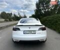 Белый Тесла Модель 3, объемом двигателя 0 л и пробегом 75 тыс. км за 25600 $, фото 8 на Automoto.ua
