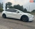 Белый Тесла Модель 3, объемом двигателя 0 л и пробегом 98 тыс. км за 18750 $, фото 4 на Automoto.ua