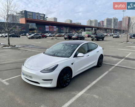 Білий Тесла Модель 3, об'ємом двигуна 0 л та пробігом 65 тис. км за 21000 $, фото 13 на Automoto.ua