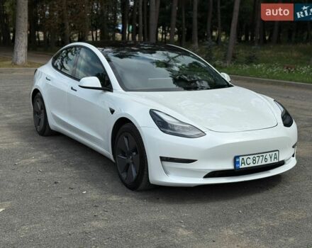Белый Тесла Модель 3, объемом двигателя 0 л и пробегом 130 тыс. км за 17999 $, фото 23 на Automoto.ua