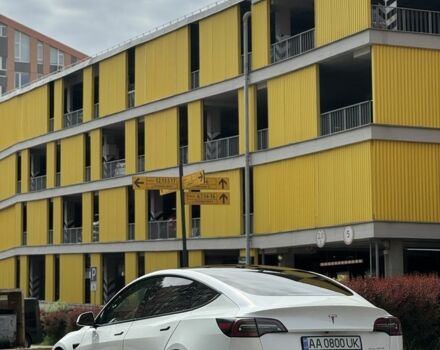 Белый Тесла Модель 3, объемом двигателя 0 л и пробегом 217 тыс. км за 15000 $, фото 6 на Automoto.ua