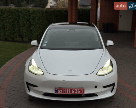 Білий Тесла Модель 3, об'ємом двигуна 0 л та пробігом 166 тис. км за 14900 $, фото 12 на Automoto.ua