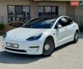 Білий Тесла Модель 3, об'ємом двигуна 0 л та пробігом 69 тис. км за 22000 $, фото 1 на Automoto.ua