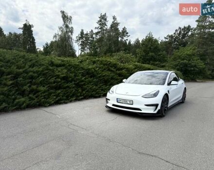 Тесла Модель 3 2021 у Малине на Automoto.ua Білий Тесла Модель 3, об'ємом двигуна 0 л та пробігом 75 тис. км за 24000 $, фото 11 на Automoto.ua
