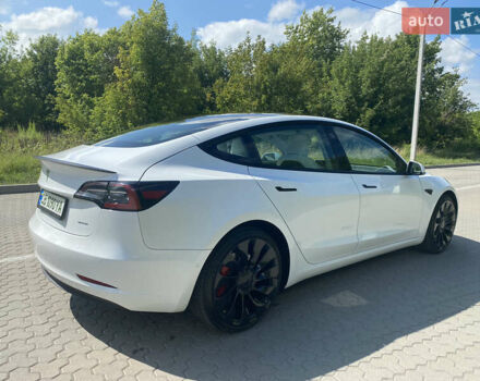 Белый Тесла Модель 3, объемом двигателя 0 л и пробегом 71 тыс. км за 22900 $, фото 13 на Automoto.ua