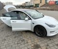 Белый Тесла Модель 3, объемом двигателя 0 л и пробегом 92 тыс. км за 19000 $, фото 9 на Automoto.ua